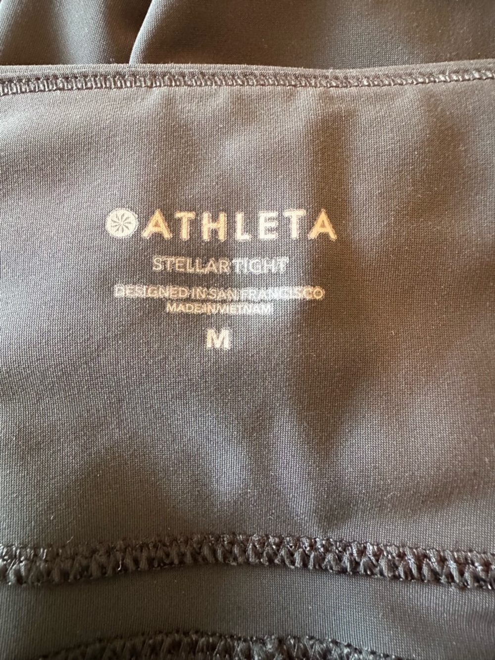 Athleta Black Stellar Tight in black Size Medium - Picture 8 of 12
